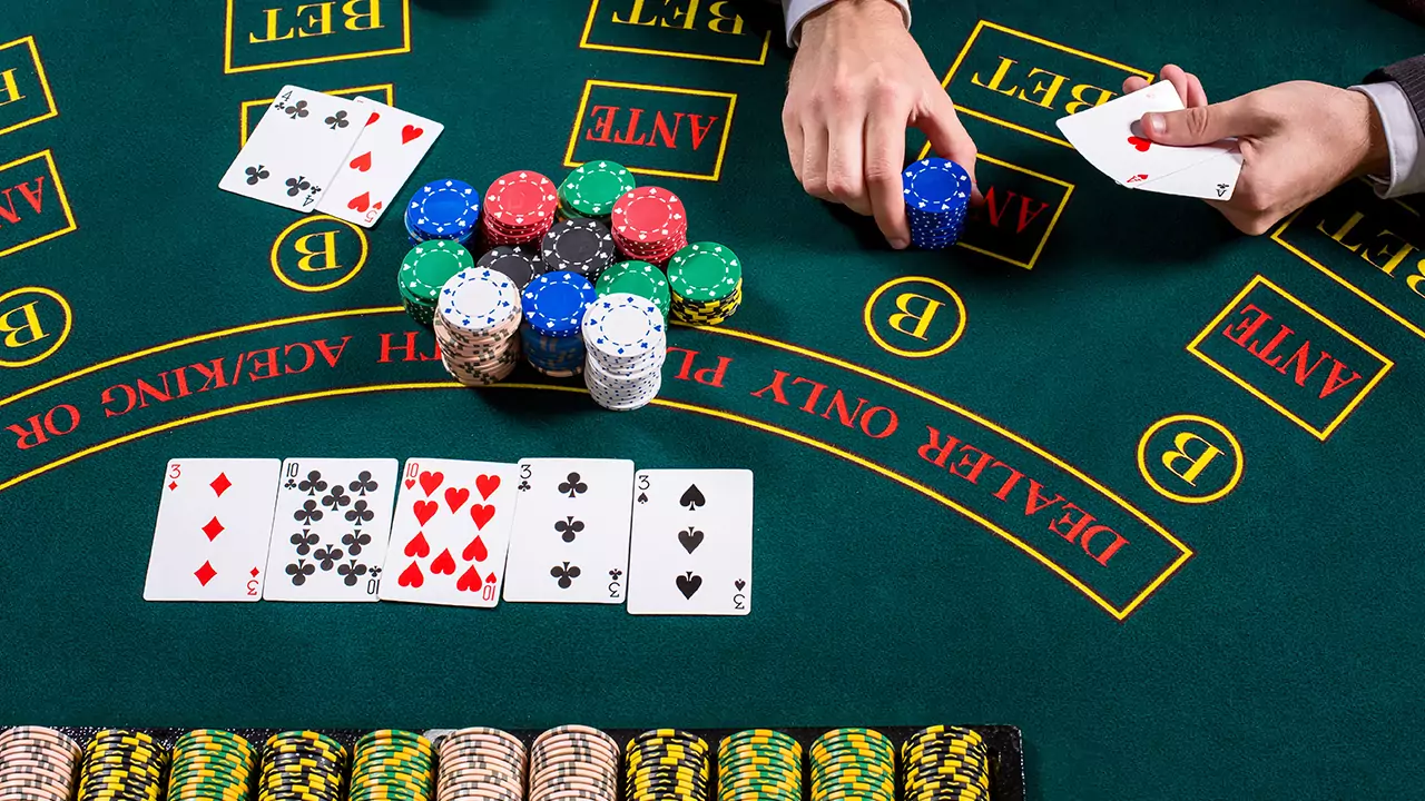 Giới thiệu về Mini Poker: Trò chơi bài hấp dẫn thu nhỏ